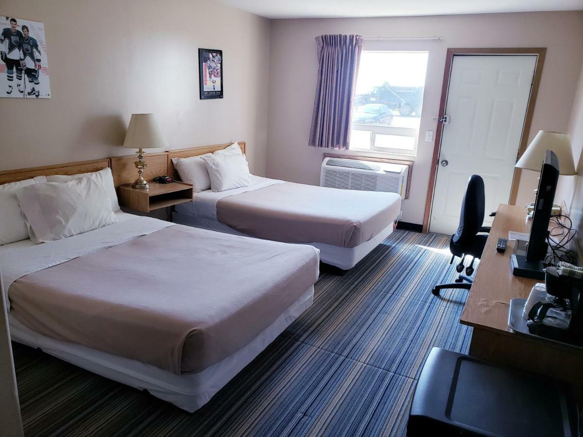 Travel-Inn Resort & Campground Saskatoon Kültér fotó